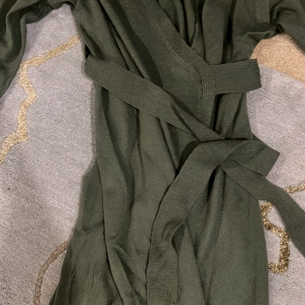 Mable wrap sweater - Picture 2 of 4